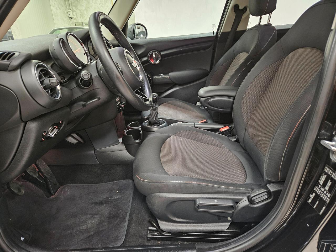 Mini 1.5 Cooper D Hype