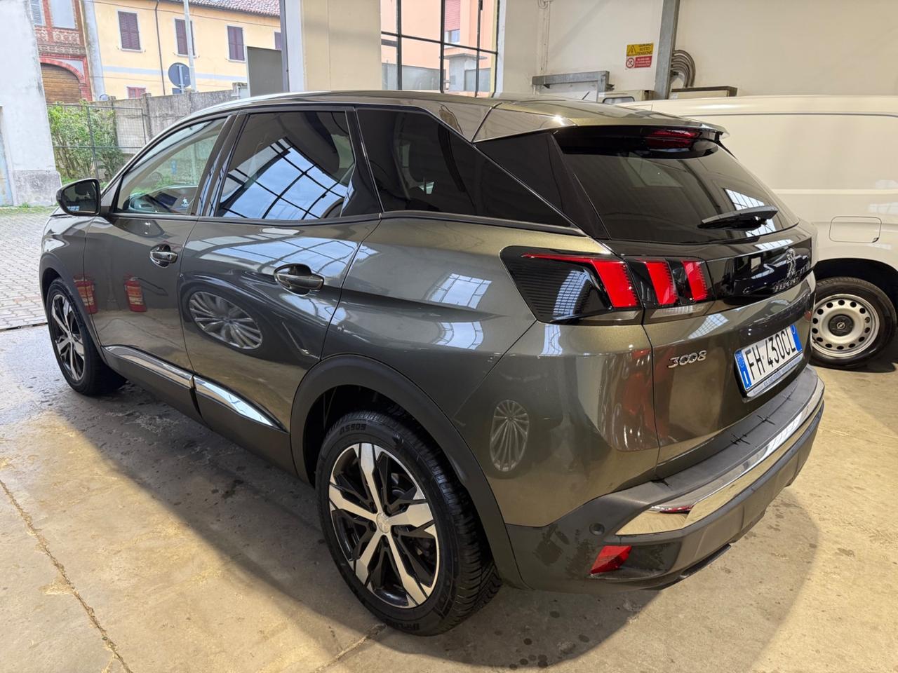 Peugeot 3008 1.6 hdi 120 cv Allure UNICO PROP CINGHIA E GOMME NUOVE