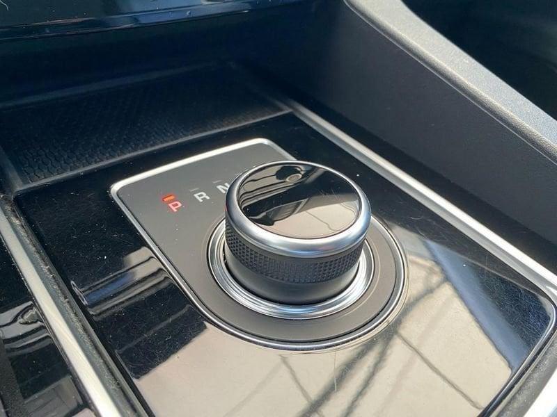 Jaguar F-Pace 2.0 D 180 CV AWD aut. ** MOTORE NUOVO **