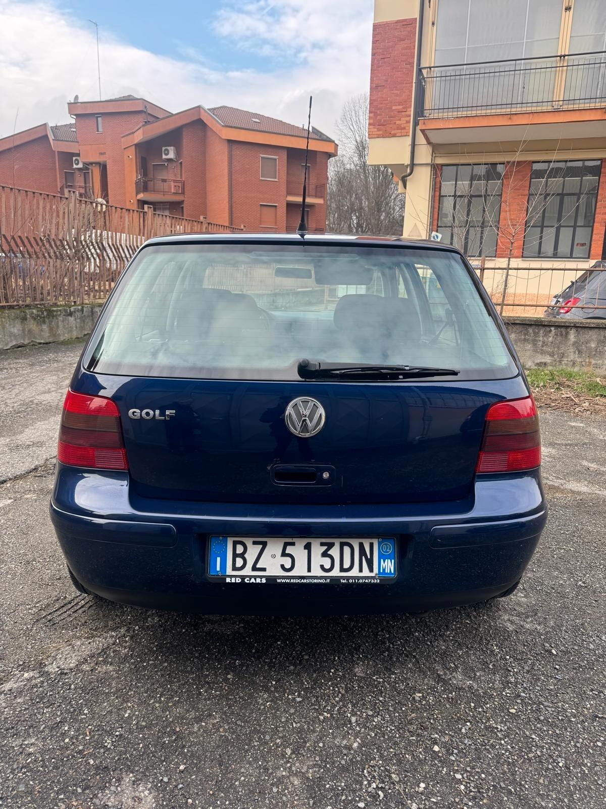 Volkswagen Golf 1.4 16V cat 5 porte