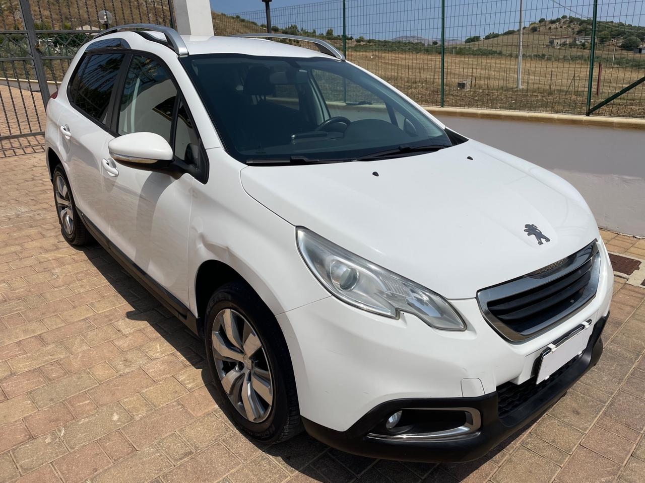 Peugeot 2008 1.6 e-HDi 115 CV Stop&Start Allure