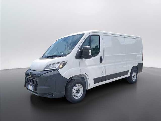 Peugeot Boxer Boxer Furgone 335 L2 H1 2.2 BlueHDi 140 cv S&S