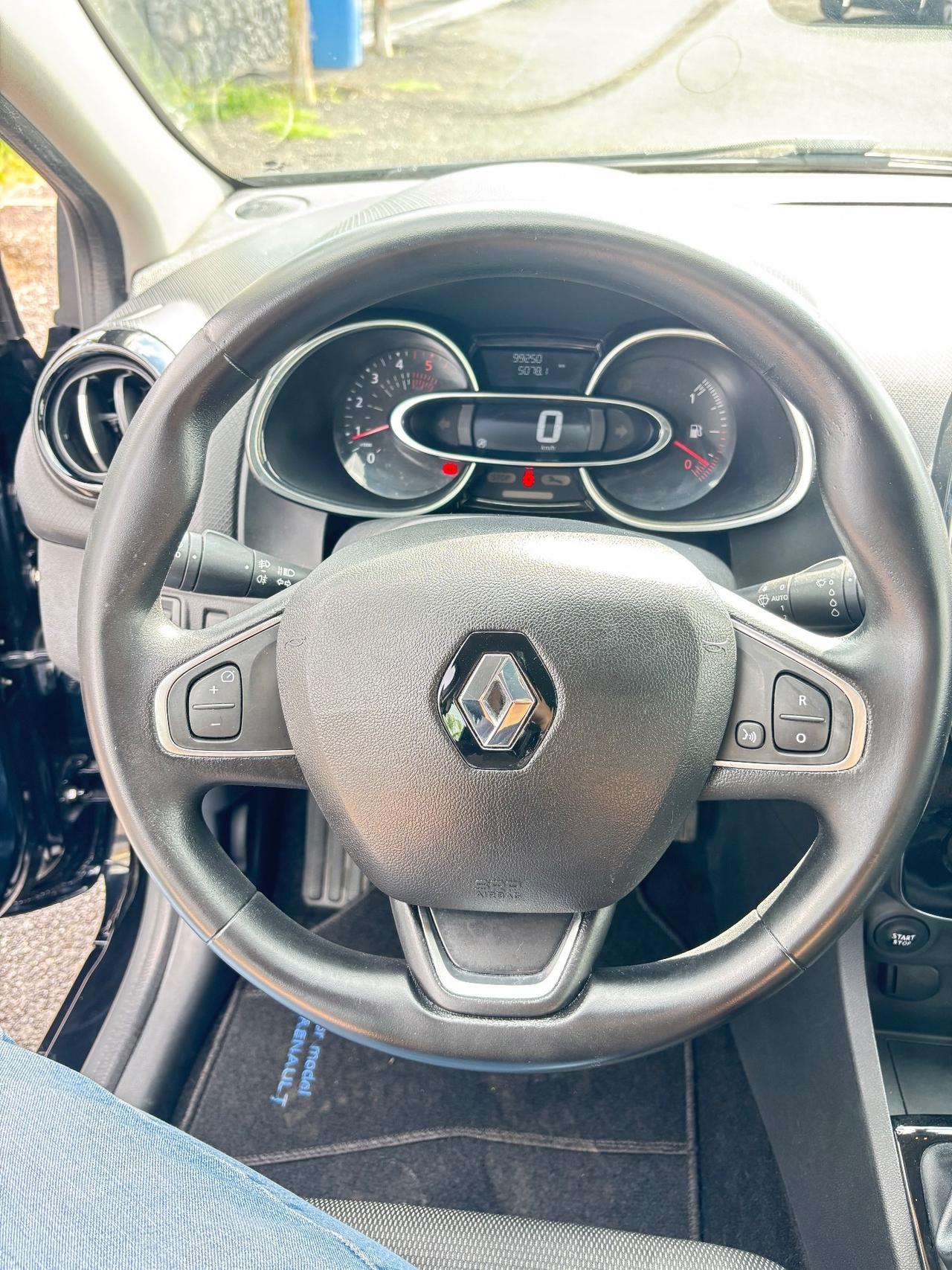 Renault Clio dCi 8V 75 CV Start&Stop 5 porte Energy Intens