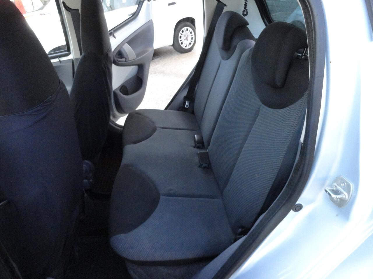 Toyota Aygo 1.0 12V VVT-i 5 porte