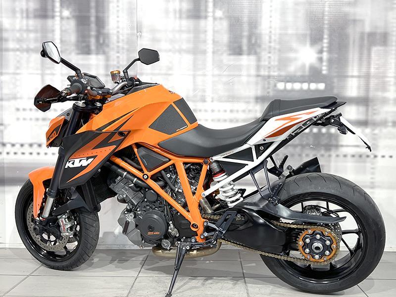 KTM 1290 Super Duke R ABS