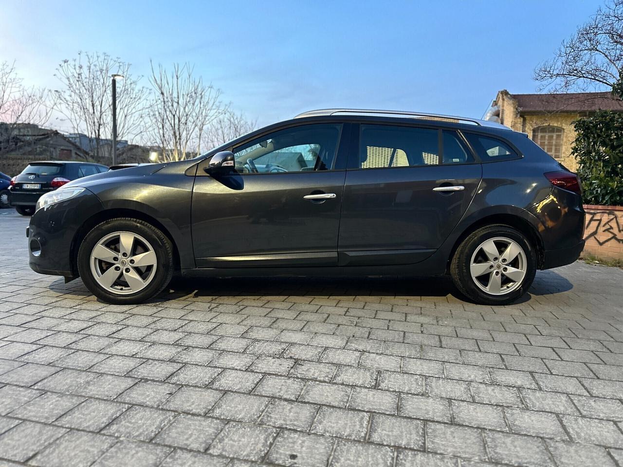 Renault Megane 1.5 dCi 110CV MEGA TAGLIANDO