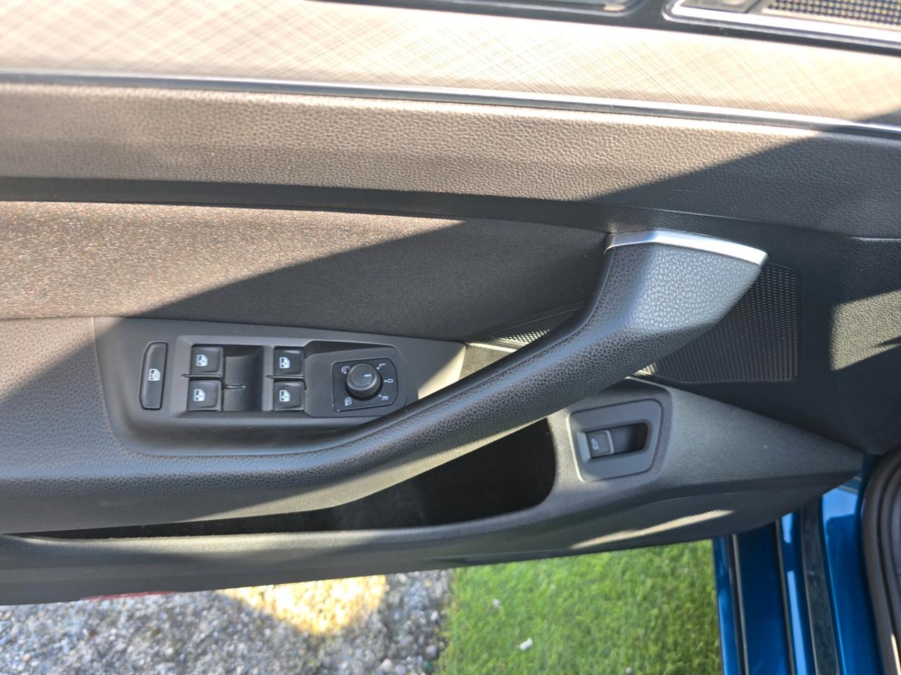 VW Passat Variant 2.0TDI 150CV EURO6-2022