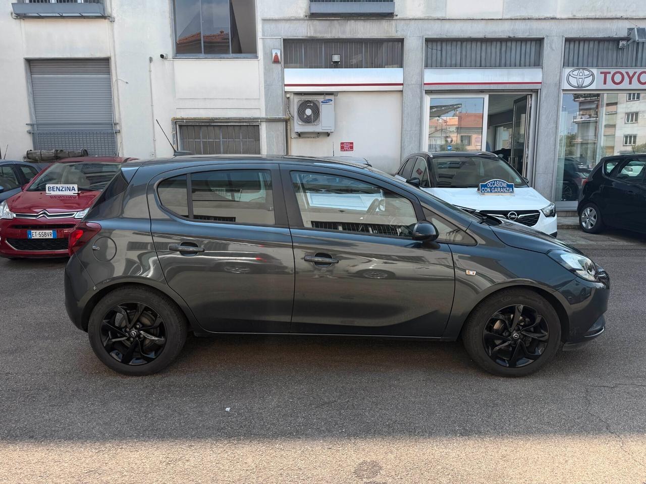 Opel Corsa 1.2 5 porte NEOPATENTATI