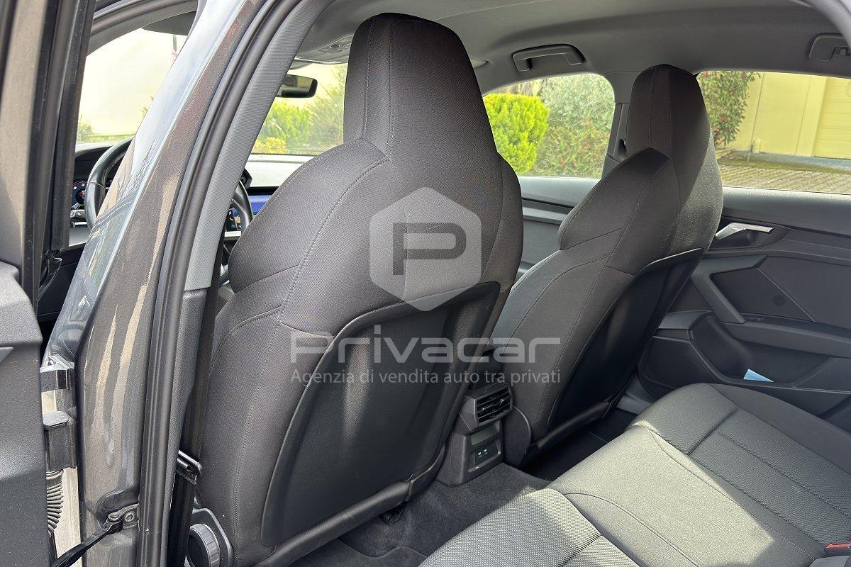 AUDI A3 Sedan 35 TDI S tronic S line edition