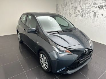 TOYOTA Aygo 1.0 VVT-i 69 CV 5 porte x-play carroz da rivedere