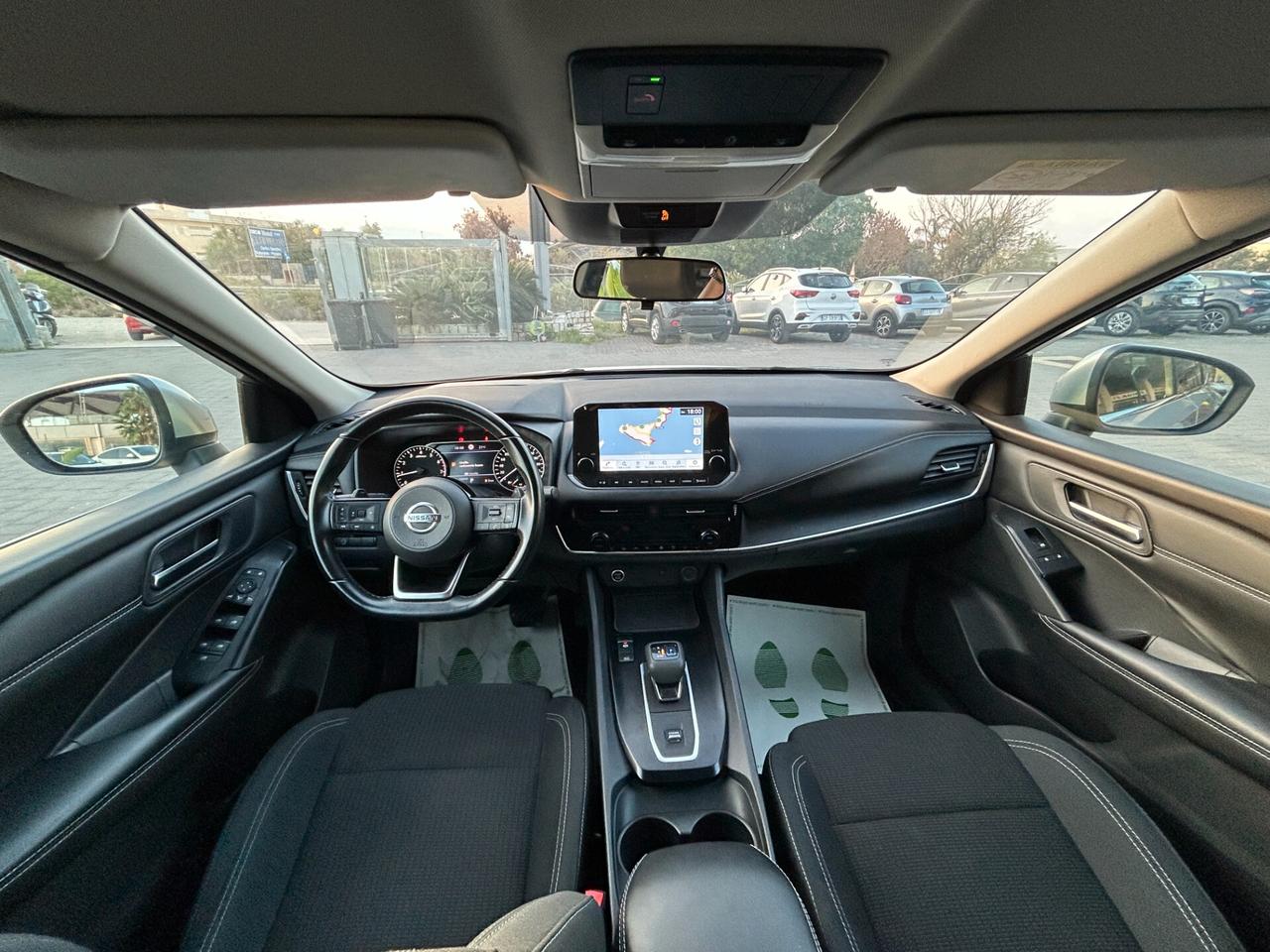 Nissan Qashqai 1.3 mhev Business 2wd 158cv xtronic