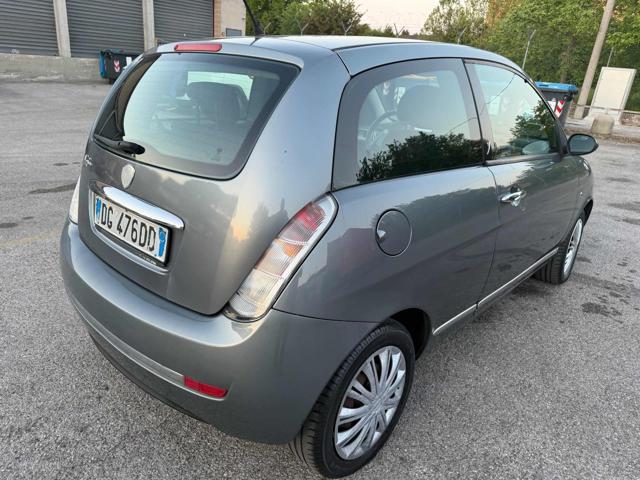 LANCIA Ypsilon 1.2 Argento senza nessun lavoro da fare