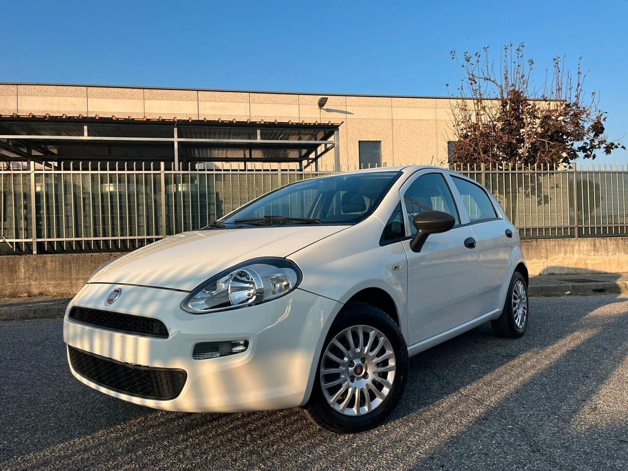 Fiat Punto 1.2 90.000km come nuovaaa