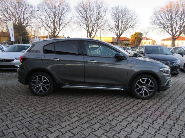 FIAT Tipo 1.5 Hybrid DCT 5 porte Cross