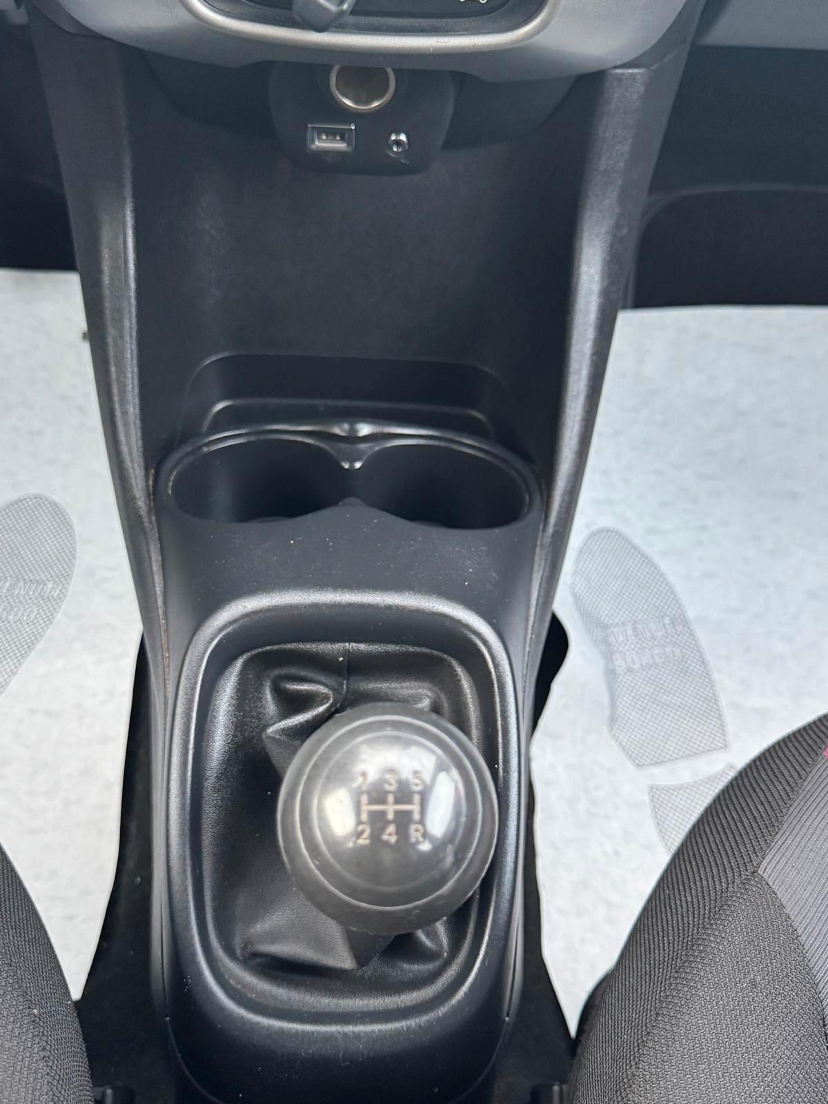 Peugeot 108 1.0 VTI (BENZ) UNIPRO FRIZIONE NUOVA 2015