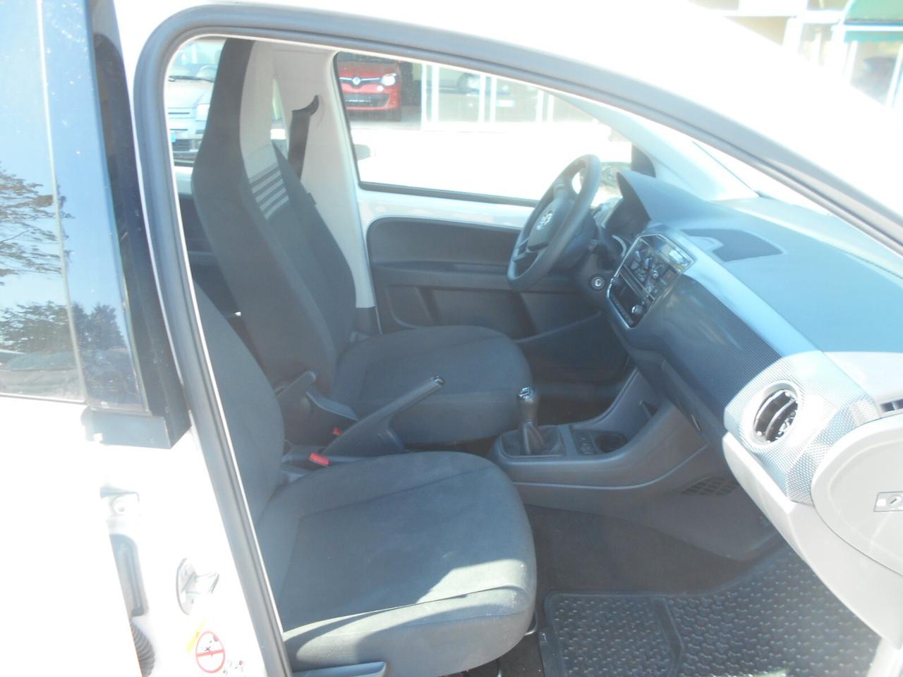 Volkswagen up! 1.0 5p. move