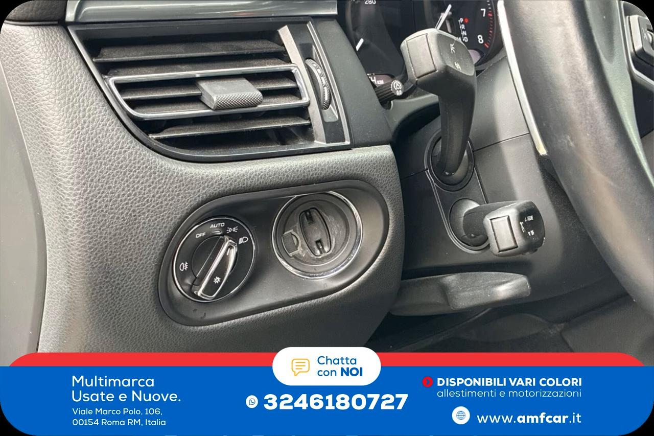 Porsche Macan 2.0 turbo 265cv Tetto Navigatore