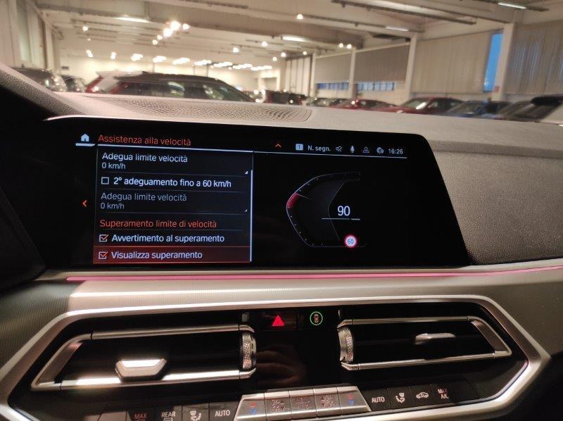 BMW X5 (G05/F95) - X5 xDrive30d 48V Business