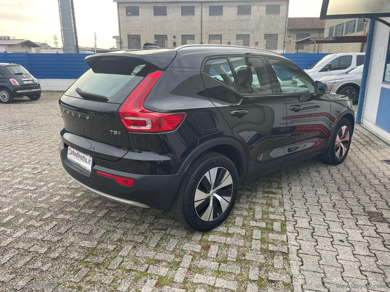 VOLVO XC40 T5 Twin Engine Geartr.Business Plus