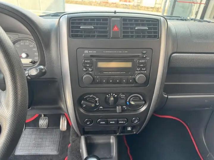 Suzuki Jimny 1.3 4WD Evolution Plus