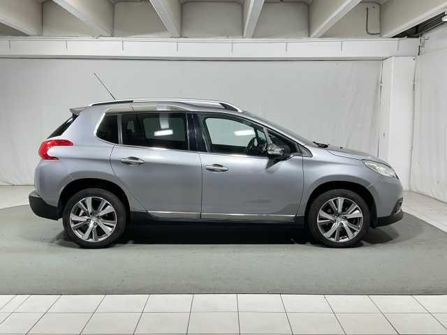 Peugeot 2008 BlueHDi 120 S&S Allure