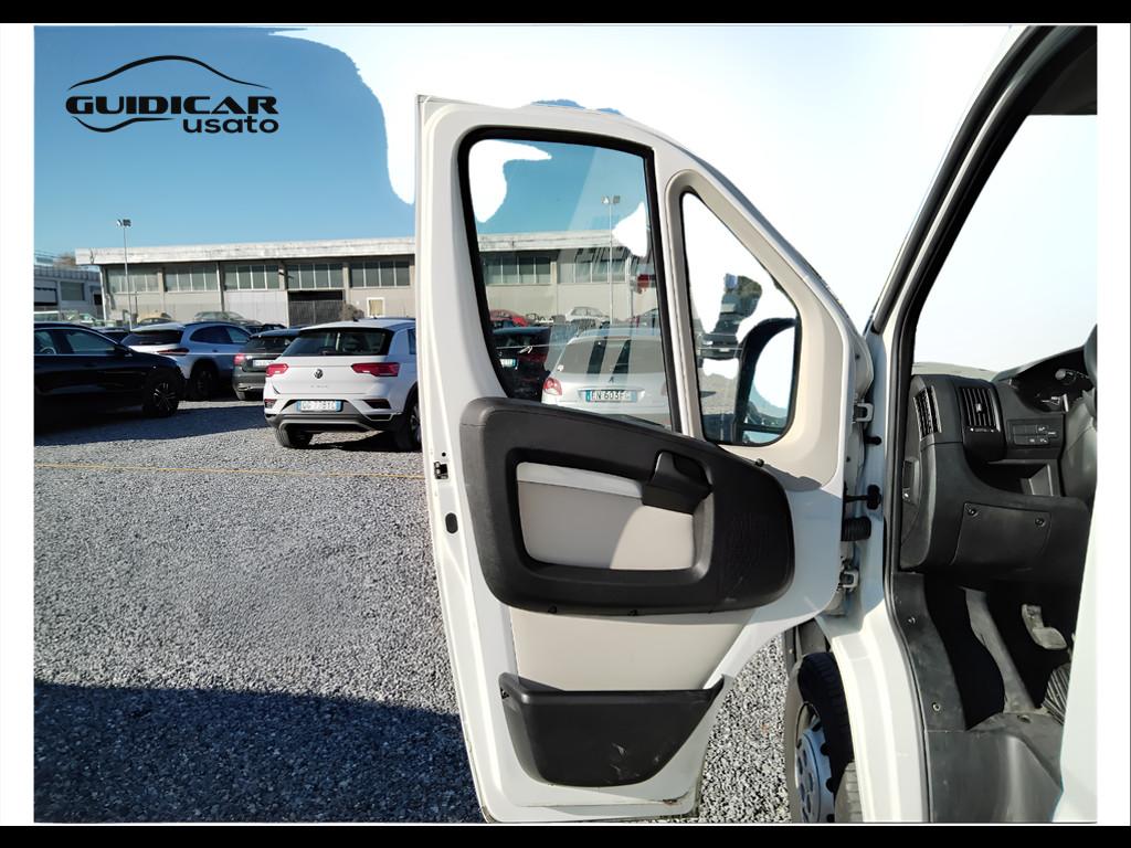 CITROEN Jumper III 35 E6 2016 - Jumper 35 L1H1 2.0 bluehdi 130cv Busin. E6