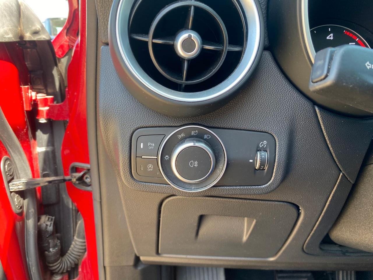 Alfa Romeo Stelvio 2.2 Turbodiesel 190 CV AT8 RWD Business