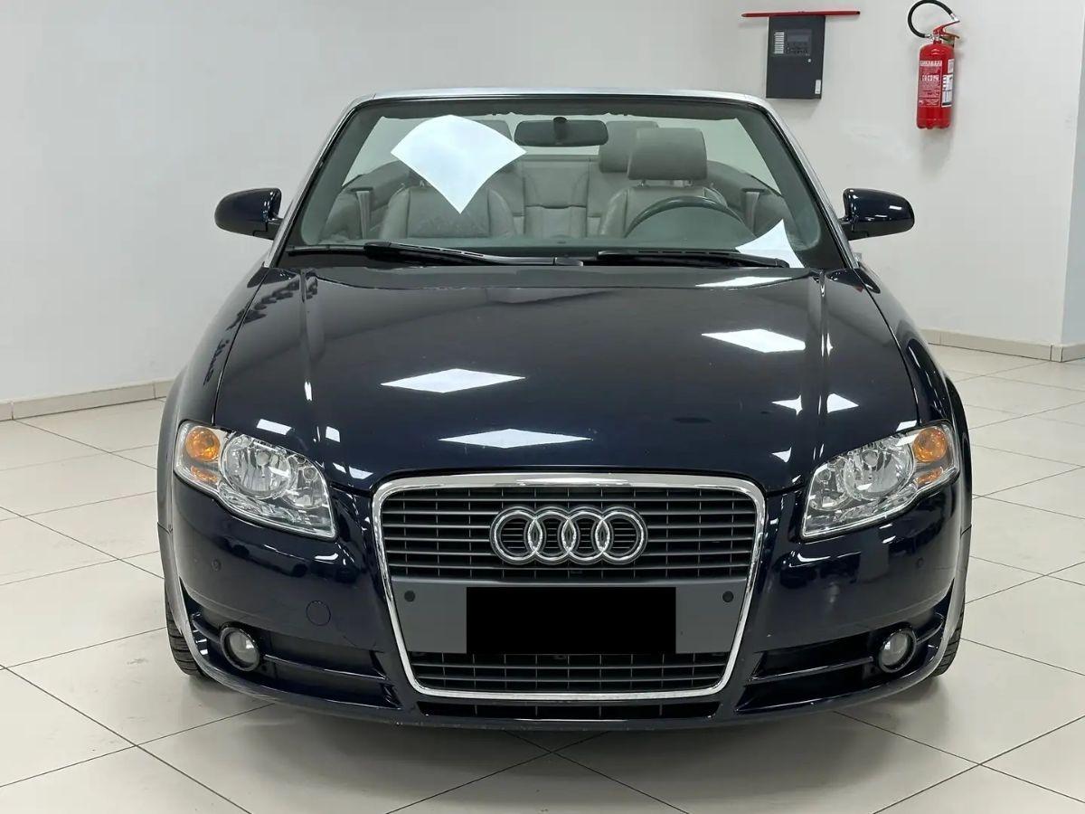 Audi A4 Cabrio 2.5 V6 TDI