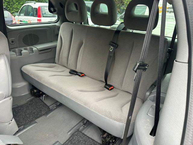 CHRYSLER Voyager 7 POSTI! 2.5 CRD cat LX
