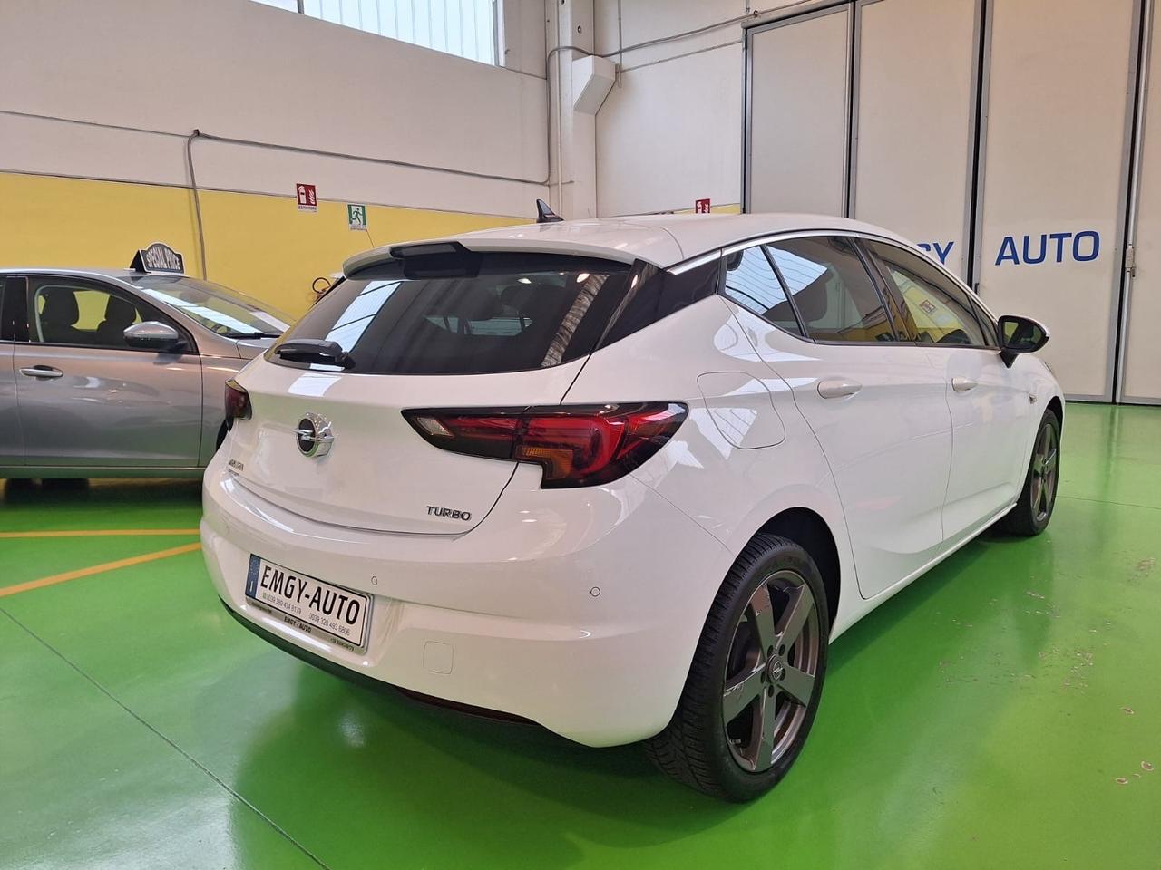 Opel Astra 1.4b. Turbo 150CV 5 porte