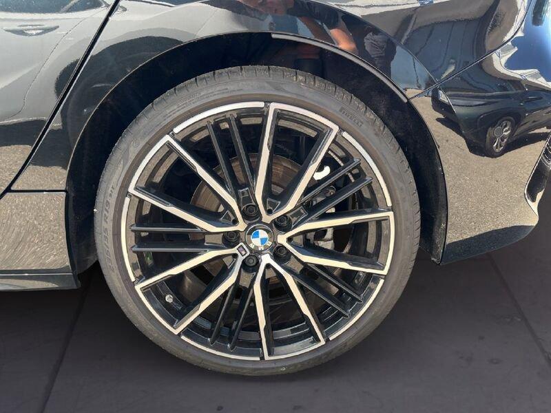 BMW Serie 1 F40 118d Msport auto