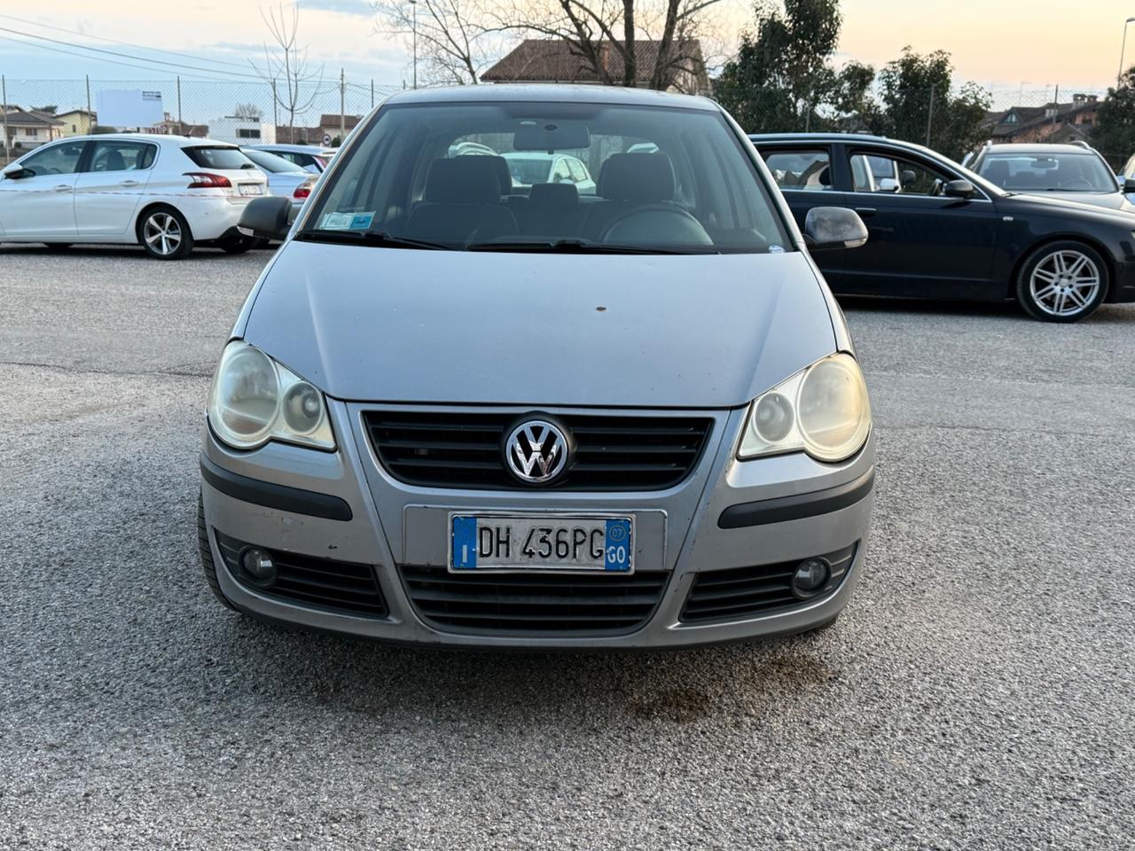 Volkswagen Polo 1.2 5p. Trendline