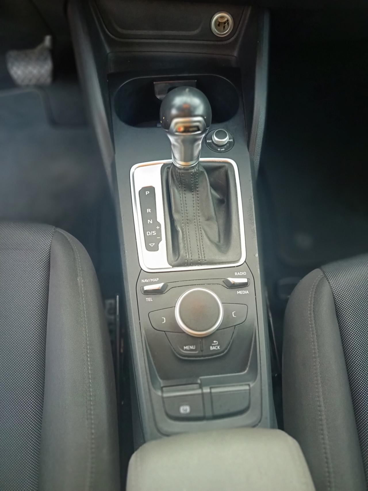 Audi Q2 1.6 TDI S tronic Business