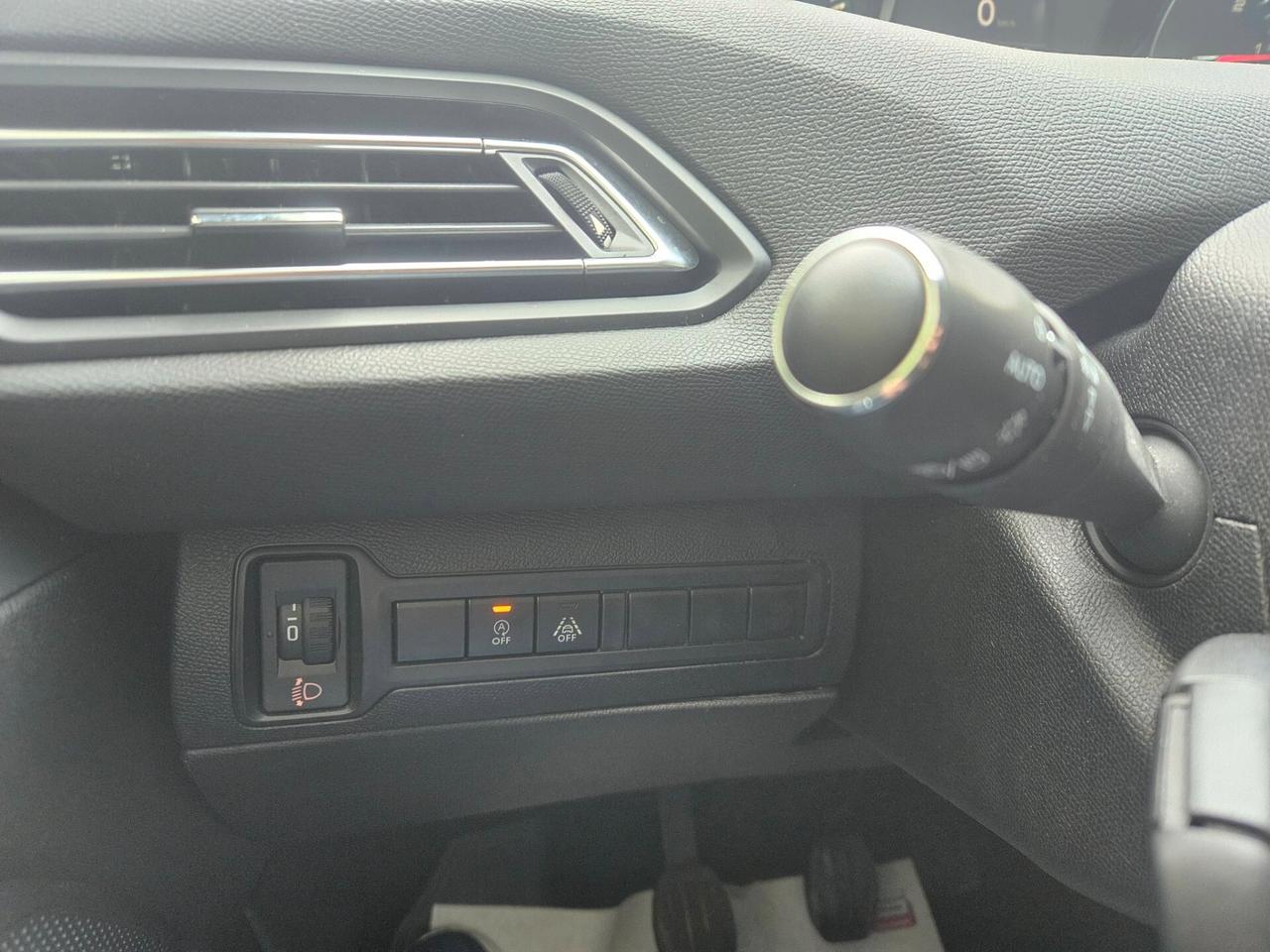 Peugeot 308 BlueHDi 100 S&S Business