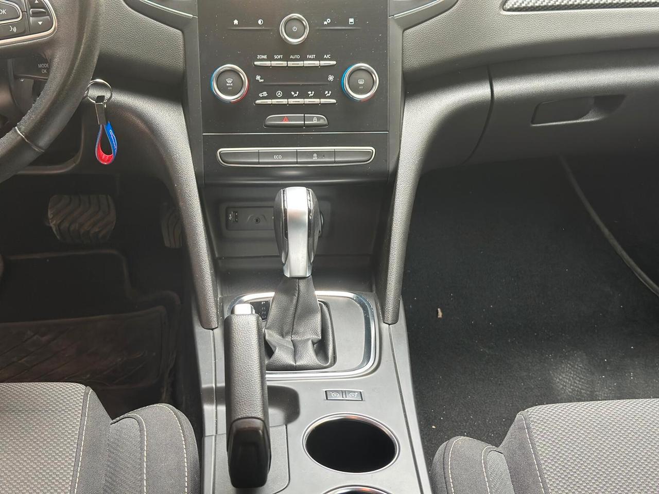 Renault Mégane 1.5 dCi 115CV EDC Business