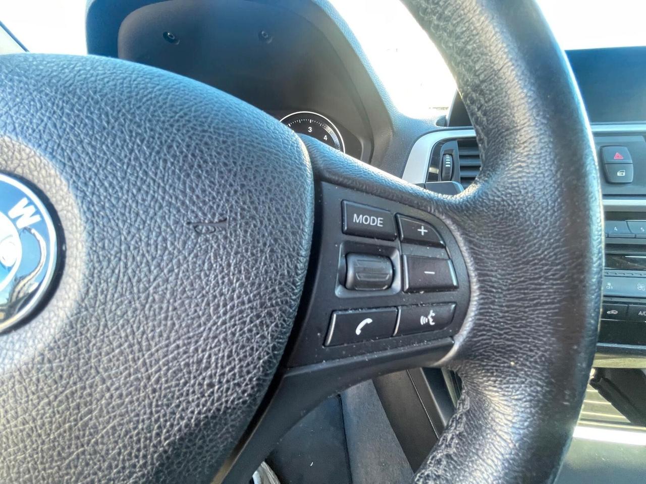 Bmw 116 116d 5p. Advantage