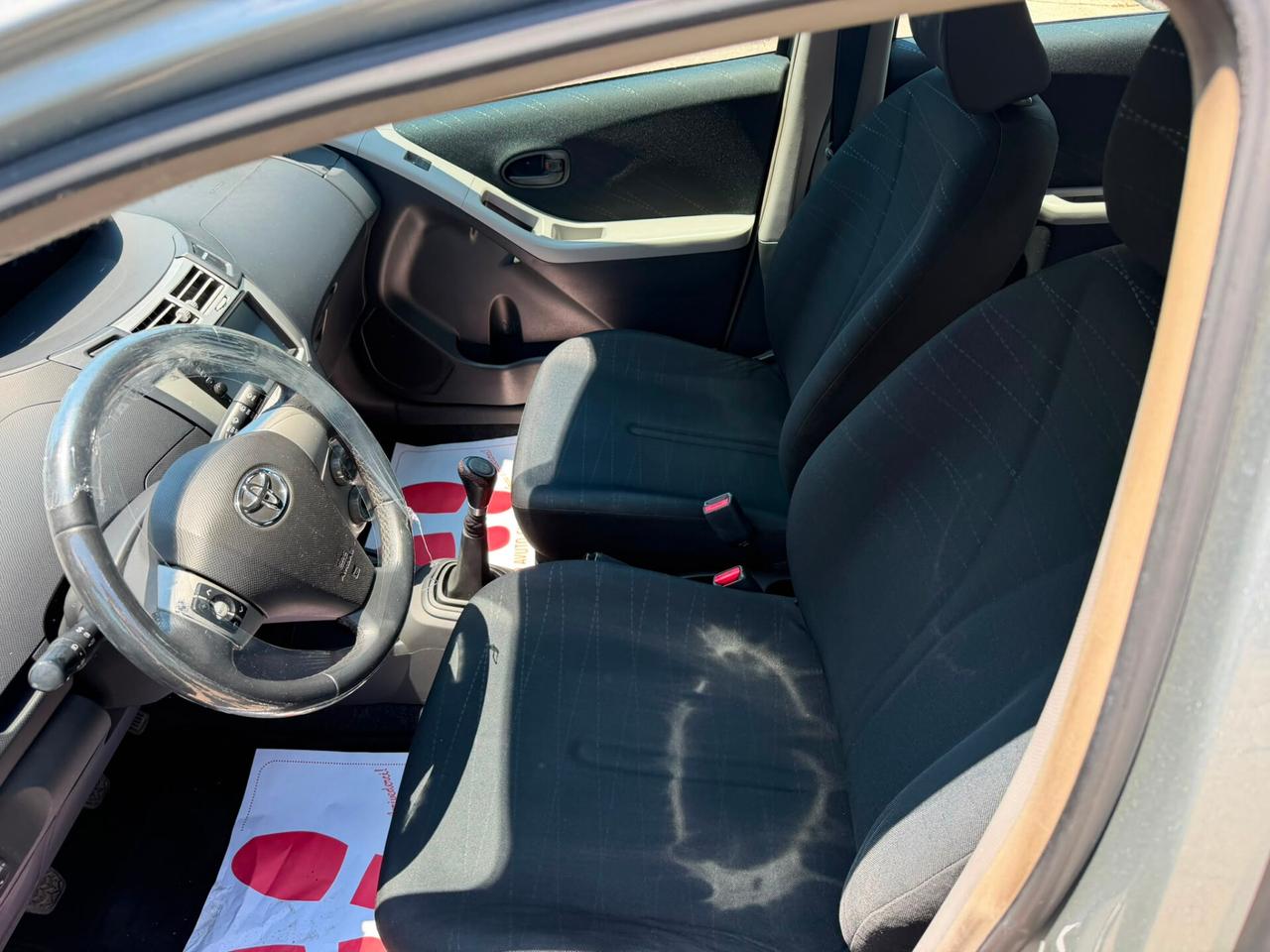 Toyota Yaris 1.0 5 porte Sol