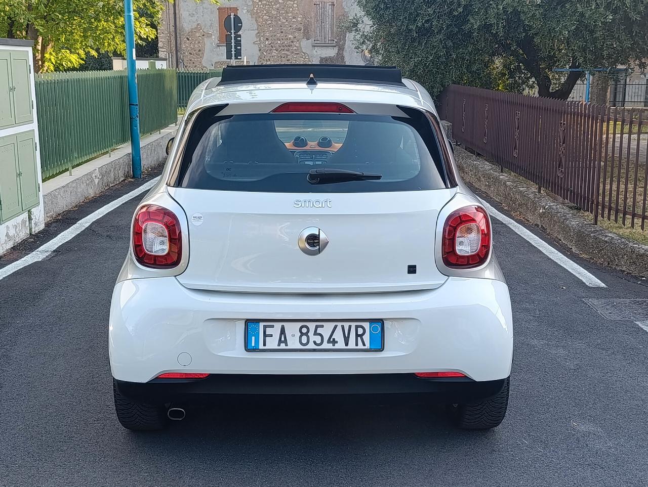 Smart ForFour 70 1.0 Passion