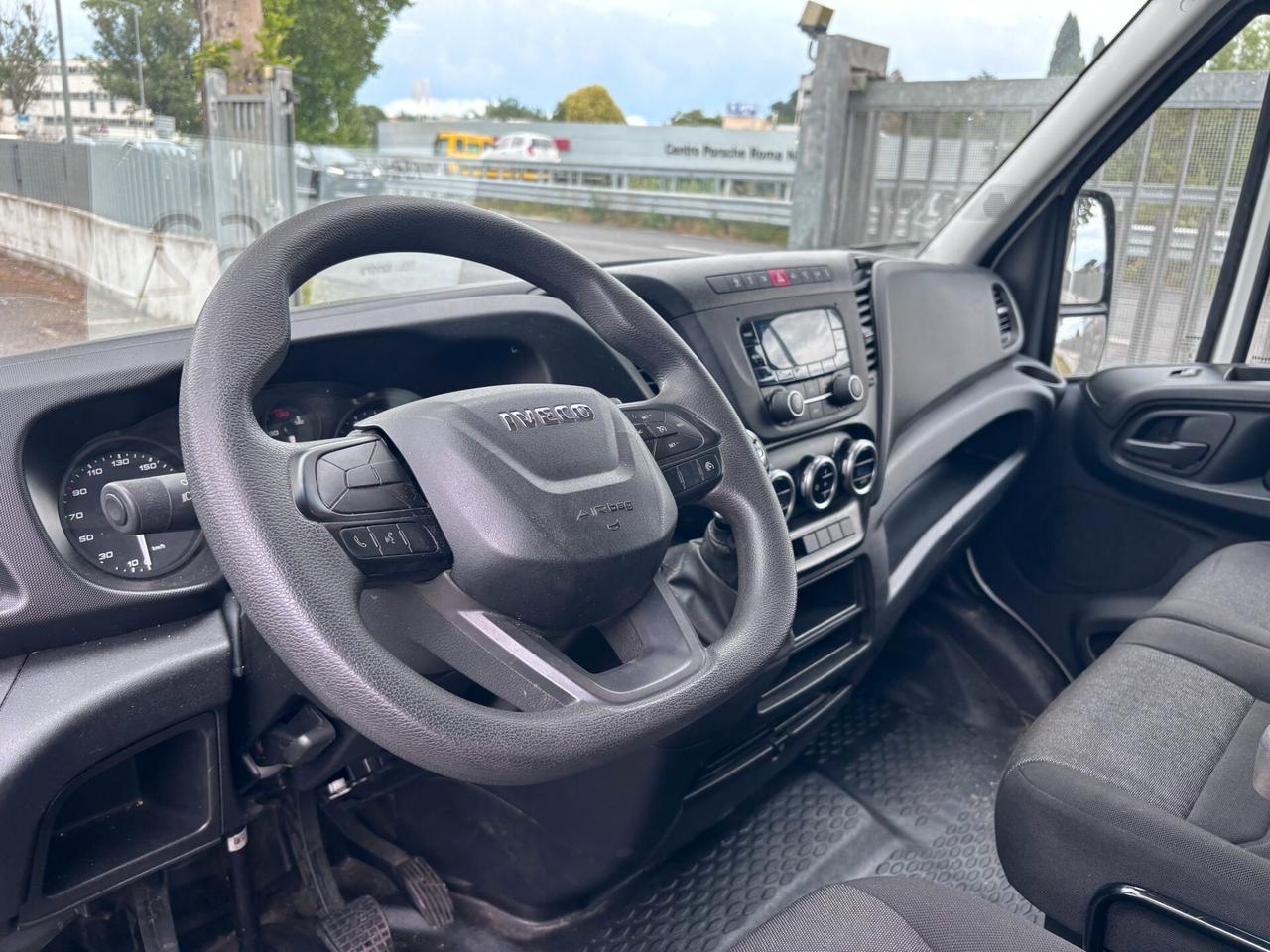 Iveco Daily 35C160 furgone e sponda euro 6
