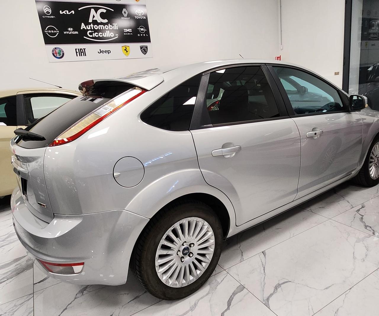 Ford Focus 1.6 TDCi (110CV) 5p. Tit. DPF