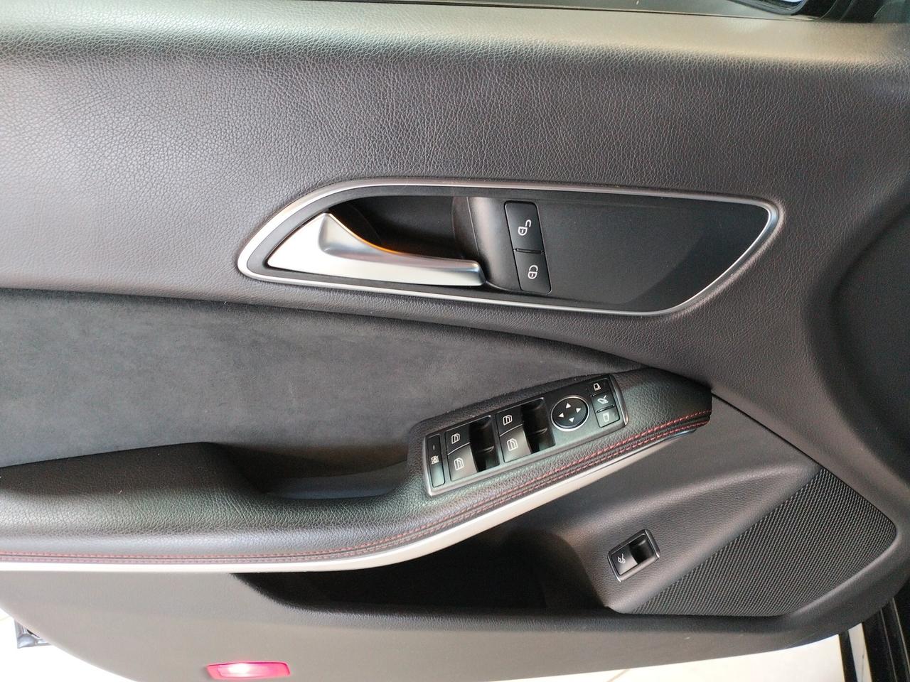 Mercedes-Benz CLA 200 d Premium auto FL