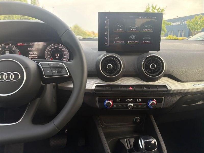 Audi Q2 Identity Black 35 TDI 150CV S tronic KM0
