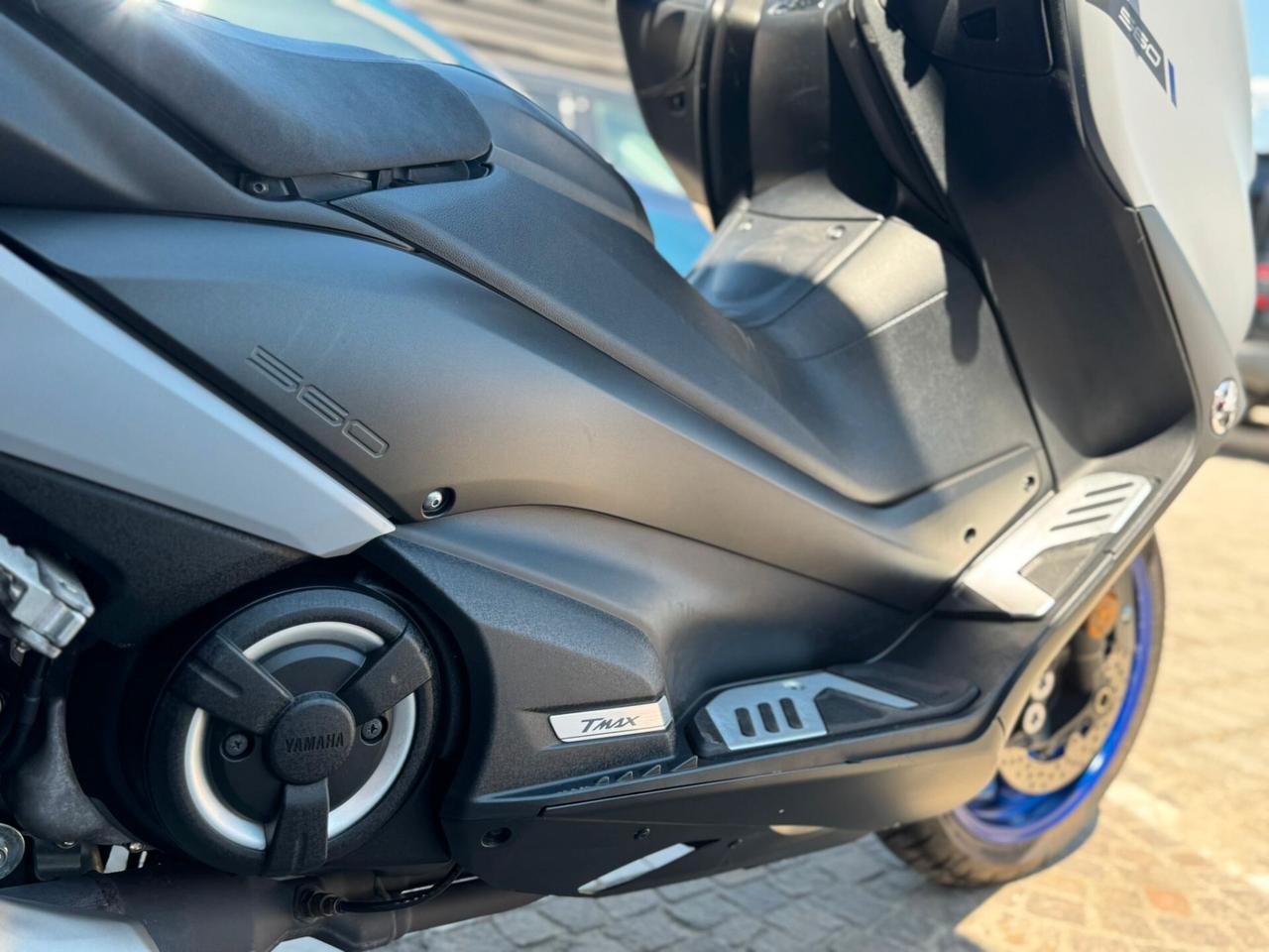Yamaha T-Max 560