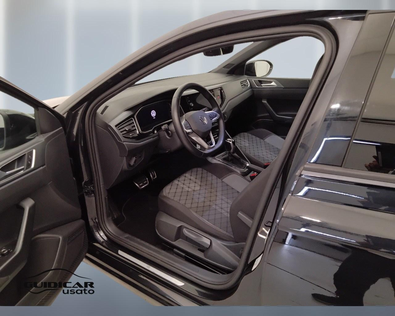 VOLKSWAGEN Taigo - Taigo 1.0 tsi R-Line 115cv dsg