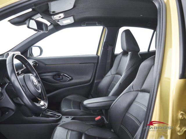 TOYOTA Yaris Cross 1.5 Hybrid 5p. E-CVT AWD-i Premiere