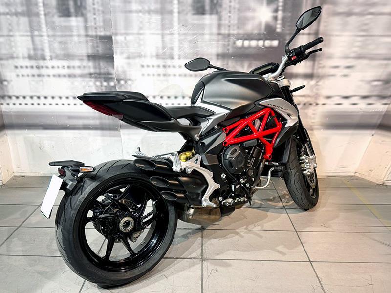 MV Agusta Brutale 800 EAS ABS
