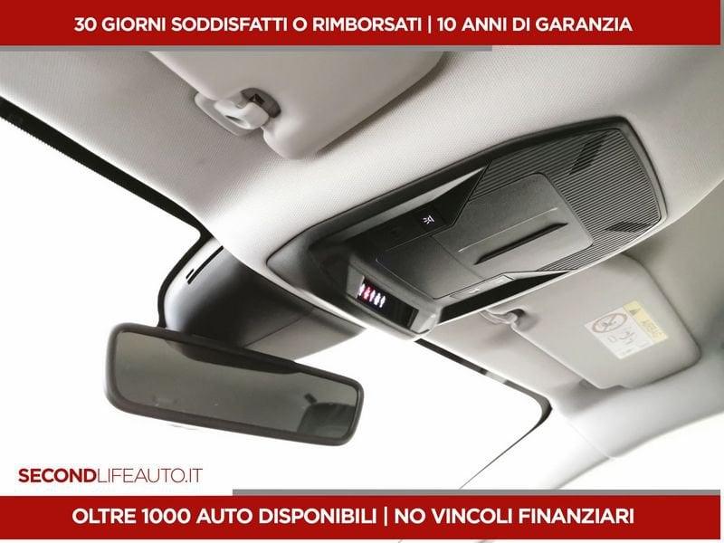 Peugeot 308 III 2021 1.2 hybrid Allure 136cv e-dcs 6