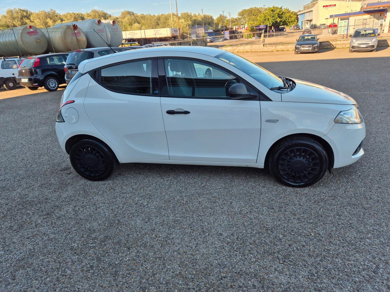 Lancia Ypsilon 1.2 69 CV 5 porte GPL Ecochic