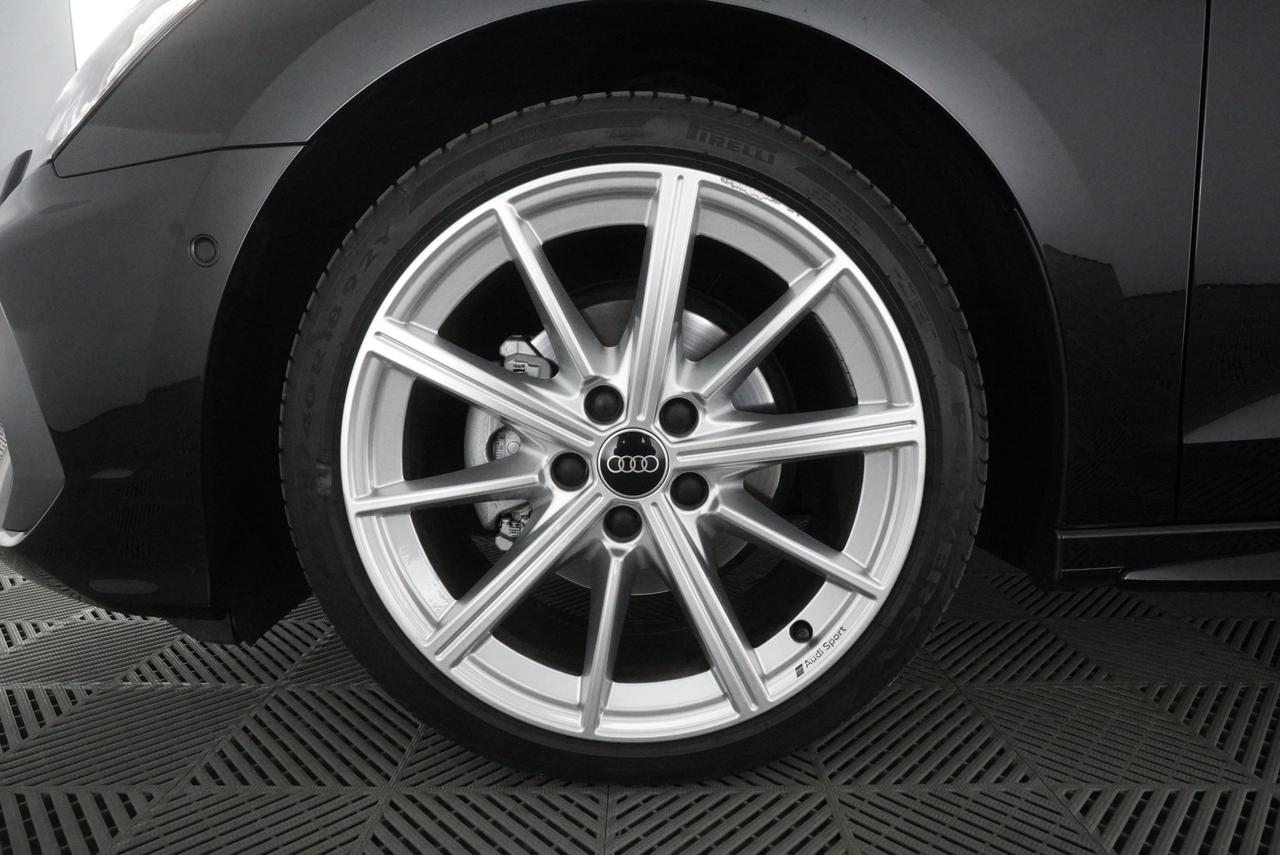 AUDI A3 4ª serie A3 SPB 35 TDI S tronic S line edition