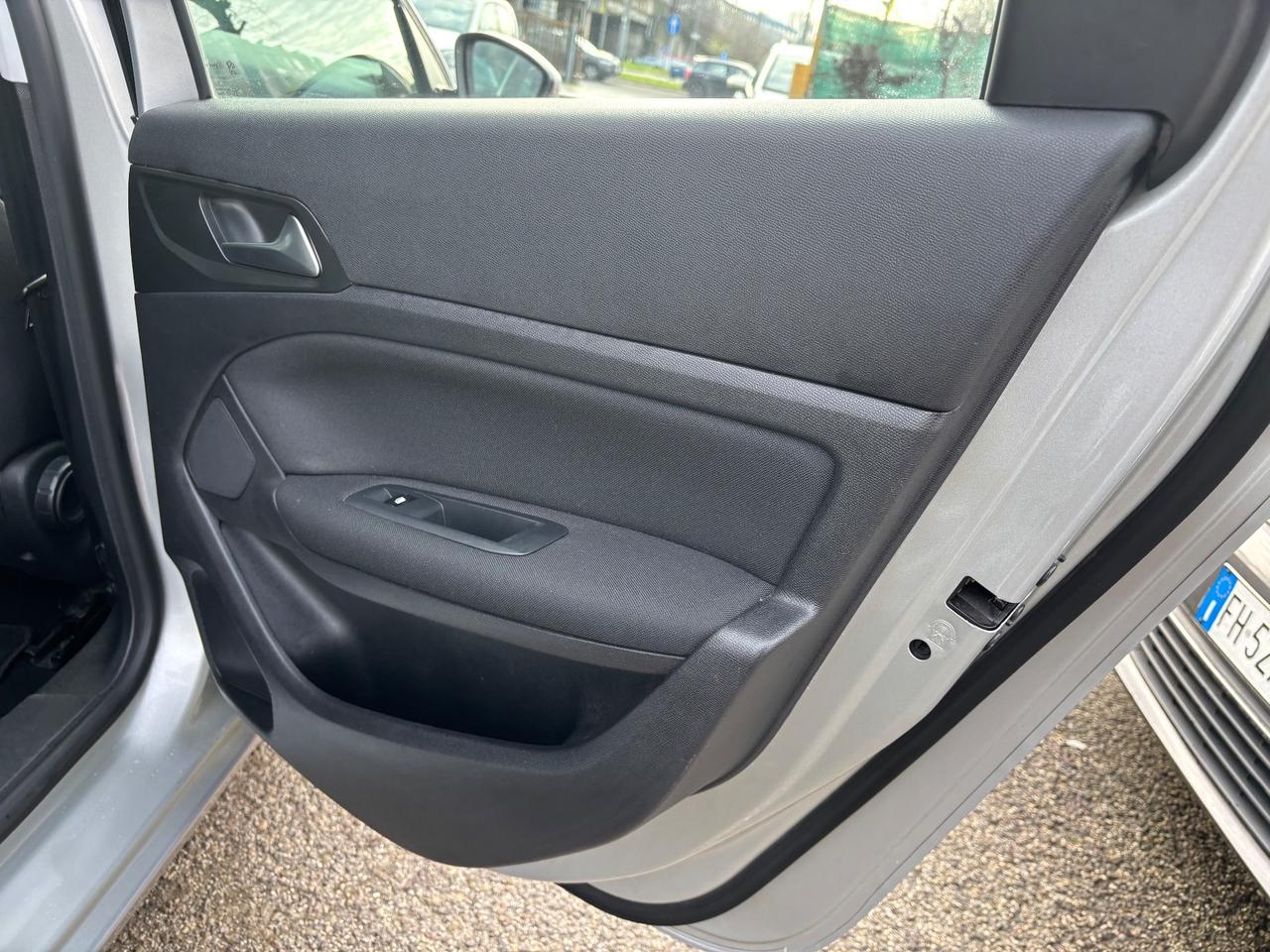 Peugeot 308 HDI 120CV SW OK NEOPATENTATI